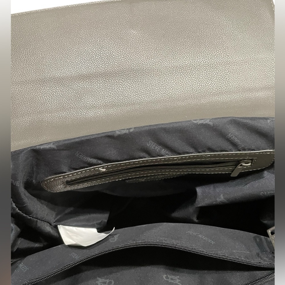 Steve Madden Shoulder Bag Turn Lock Handbag for Women. - Picture 5 of 8